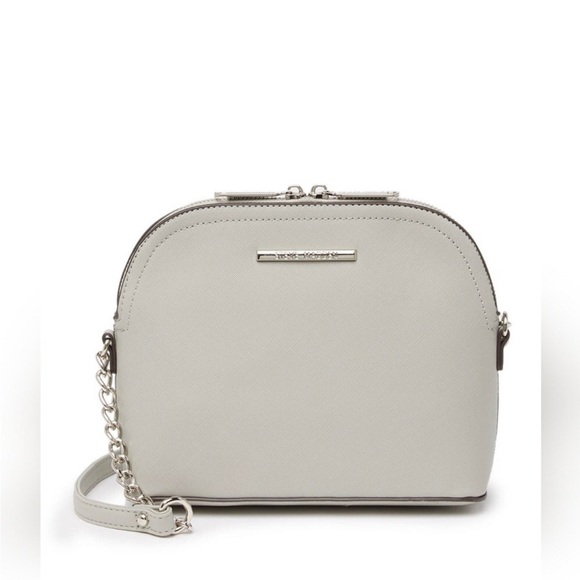 Steve Madden Handbags - Steve Madden crossbody bag